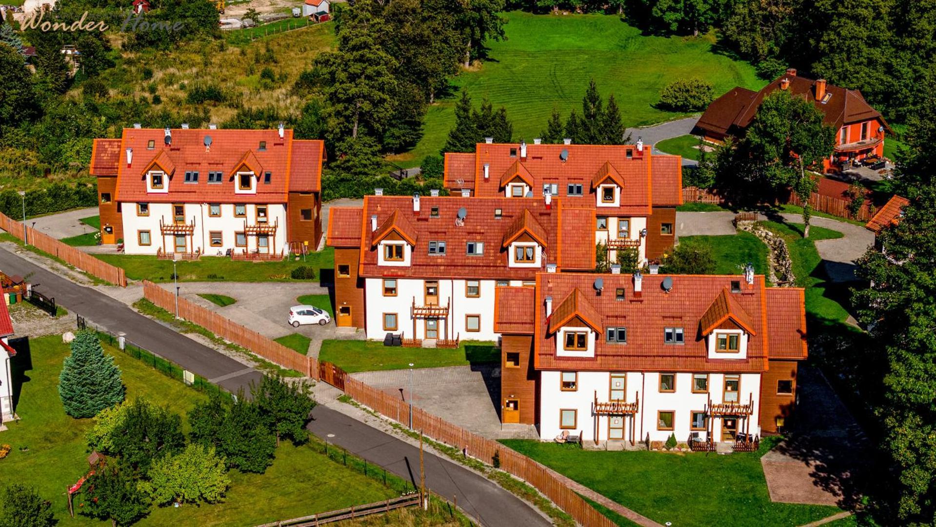 Wonder Home - Apartamenty Z Prywatnymi Saunami, W Zielonej Czesci Karpacza Luaran gambar